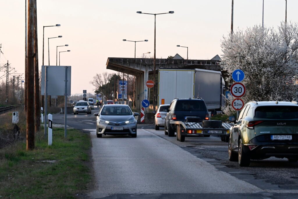 Foot-and-Mouth Disease: Slovakia Extends Border Closure with Hungary post's picture