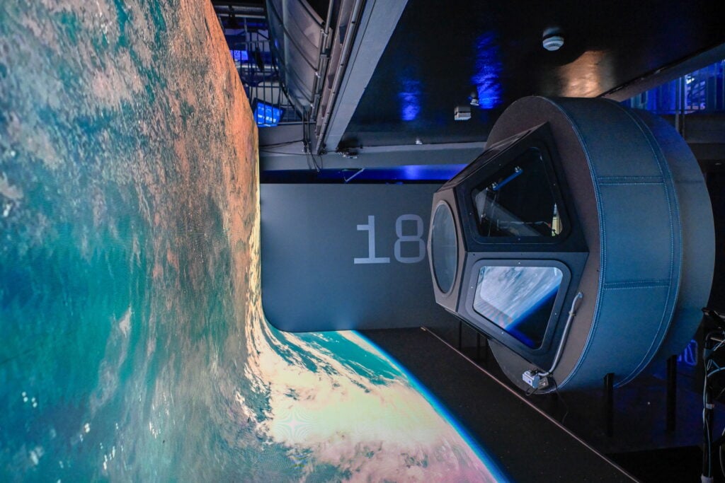 Journey into Space Now Possible in Budapest – HUNIVERZUM Opens Its Doors post's picture