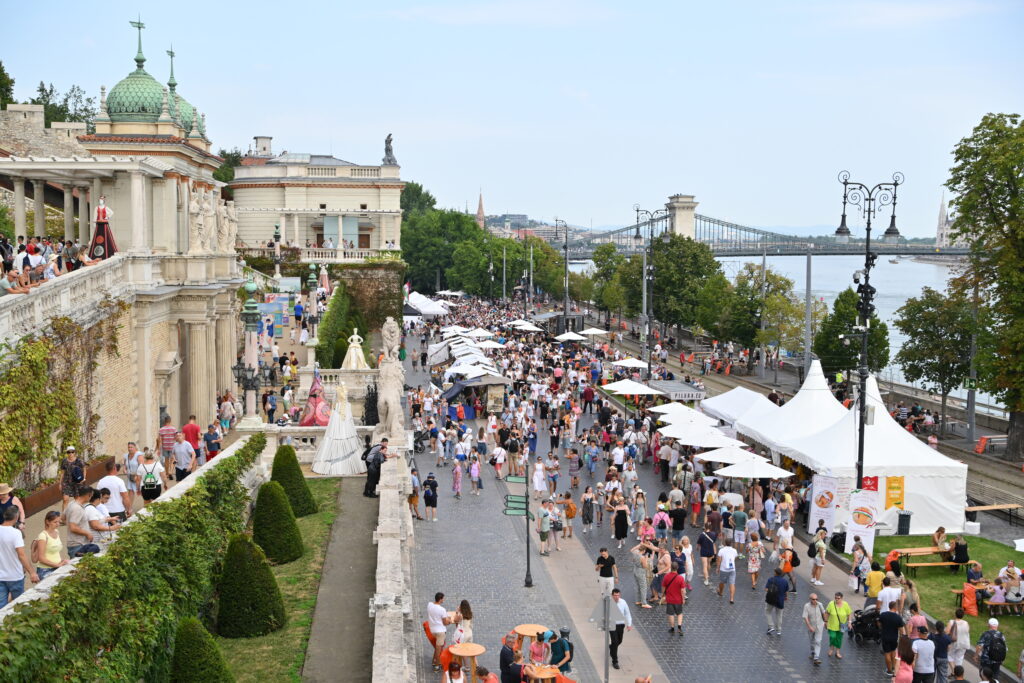 Castle Garden Bazaar to Await Visitors with Three-Day Cultural Festival post's picture