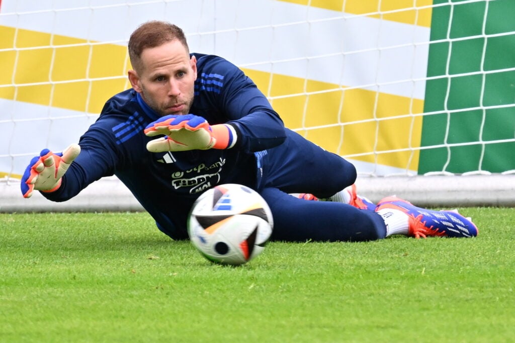 Péter Gulácsi Retires from National Football Team post's picture
