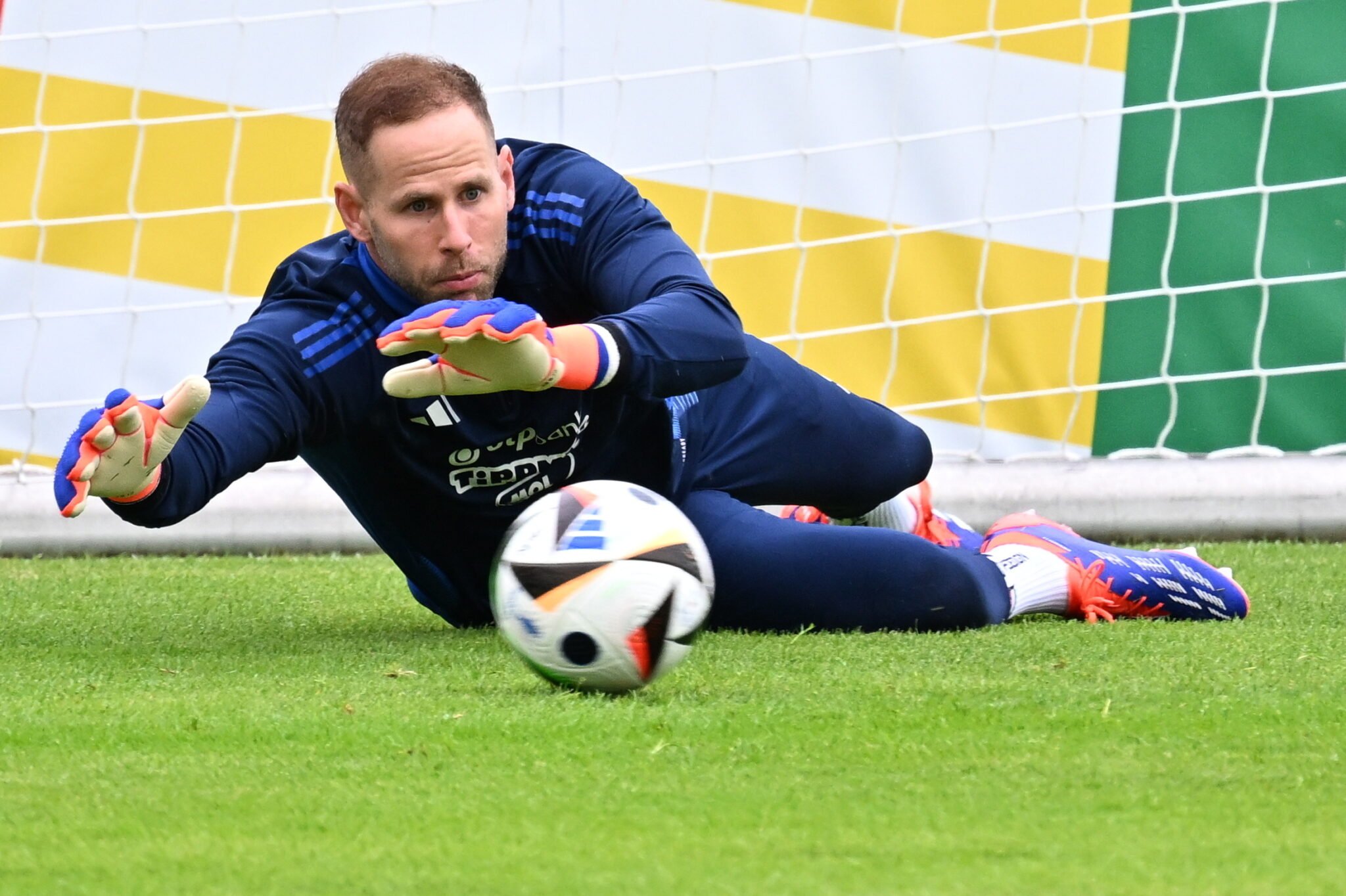 RB Leipzig goalkeeper Péter Gulácsi named in German football magazine Kicker dream team list for the sixth time this season