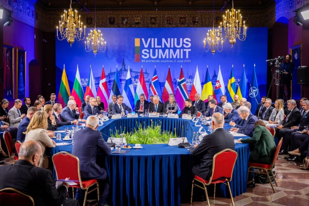 Defense Minister Reaffirms Commitment to NATO’s Eastern Flank at Vilnius Summit post's picture