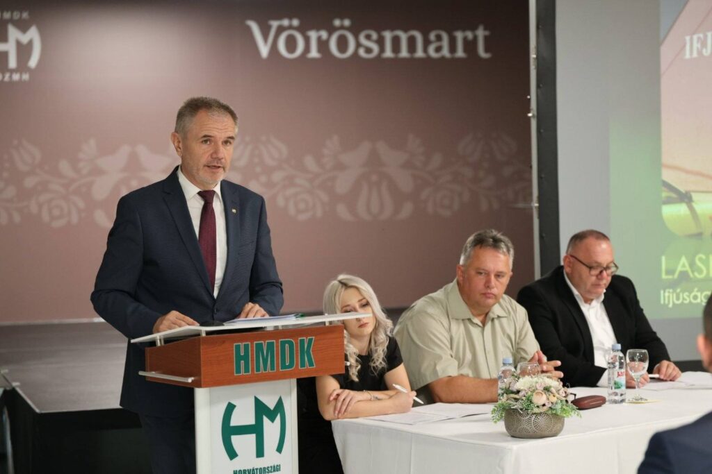 Róbert Jankovics Re-Elected to Lead Hungarian Minority Organization in Croatia post's picture