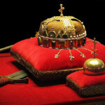 The Holy Crown, Ransom, and the King – A True Hungarian Medieval Thriller