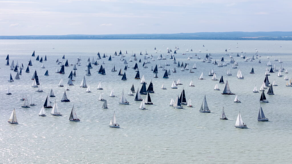 Breaking Its Own Record, Fifty-Fifty Wins the Blue Ribbon Regatta post's picture
