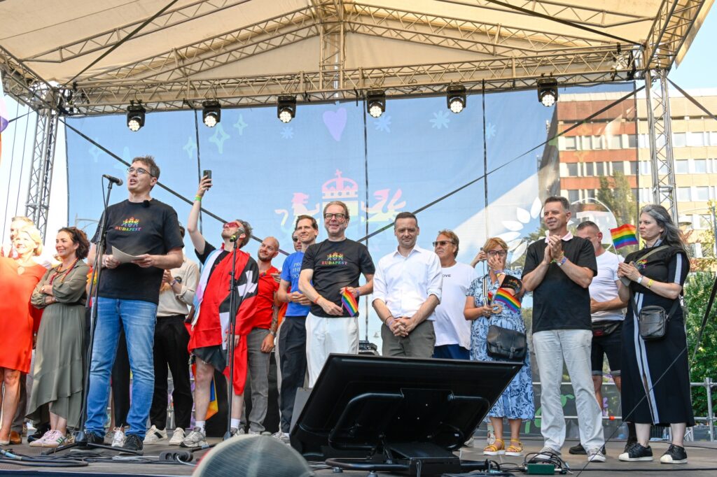 Police Launch Investigation against Budapest Mayor over Pride March post's picture