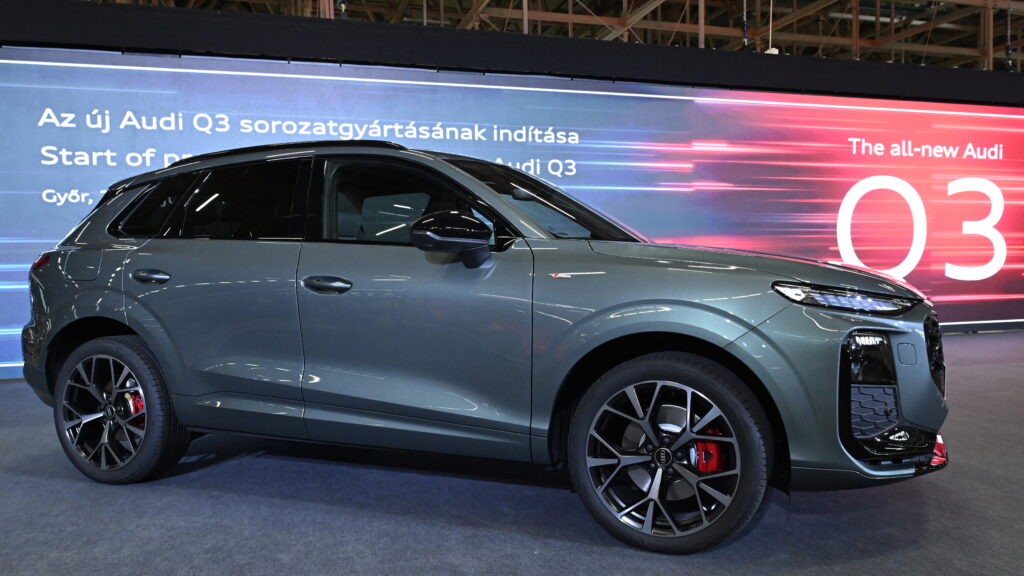 Series Production of the New Audi Q3 Begins in Győr post's picture