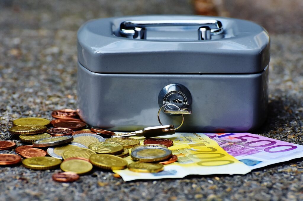 Salaries Are Rising, Reached New Highs
