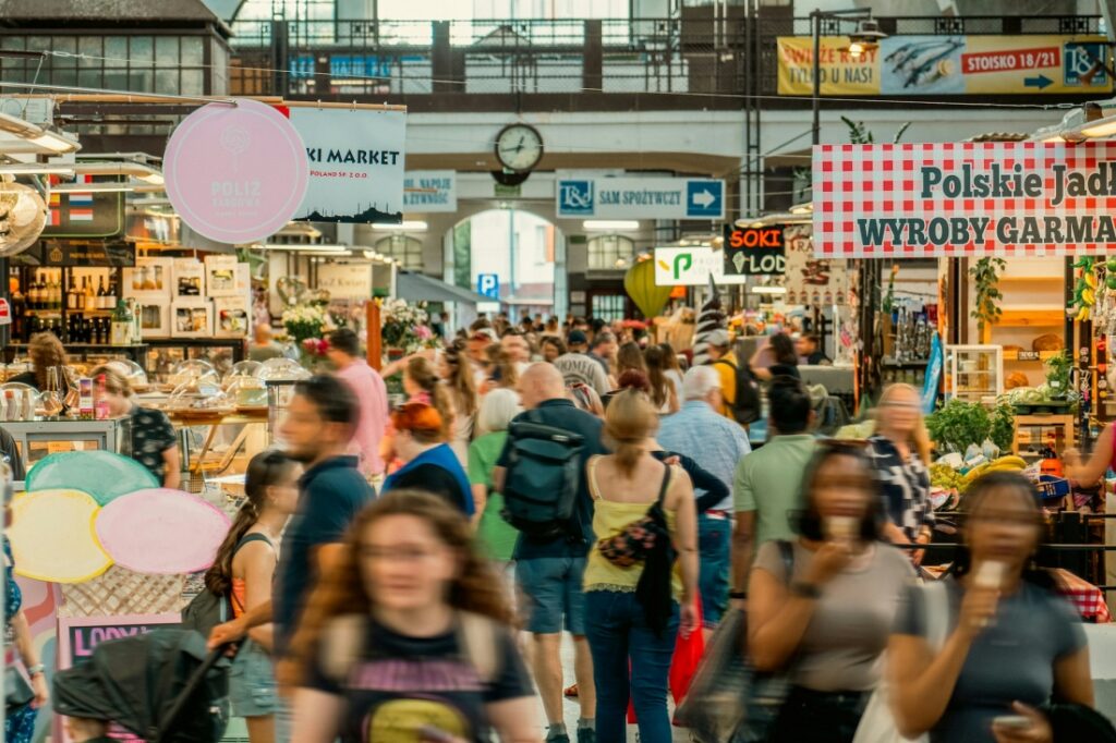Rising Domestic Consumption to Contribute to Future Balanced Budget post's picture